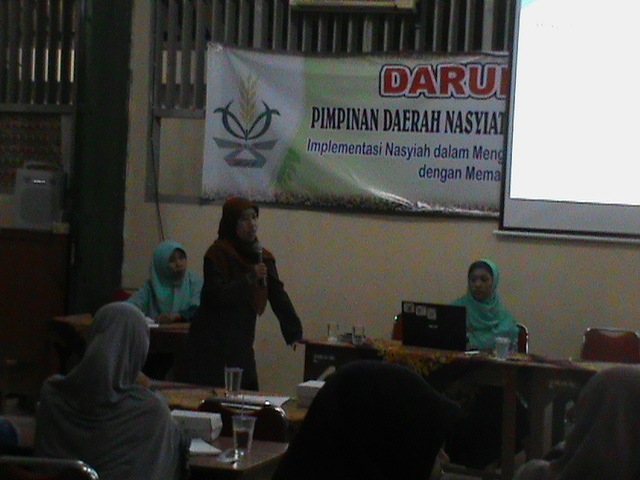 Pembicara dari PWNA DIY ketika mengisi materi di DANA II PDNA Gunungkidul